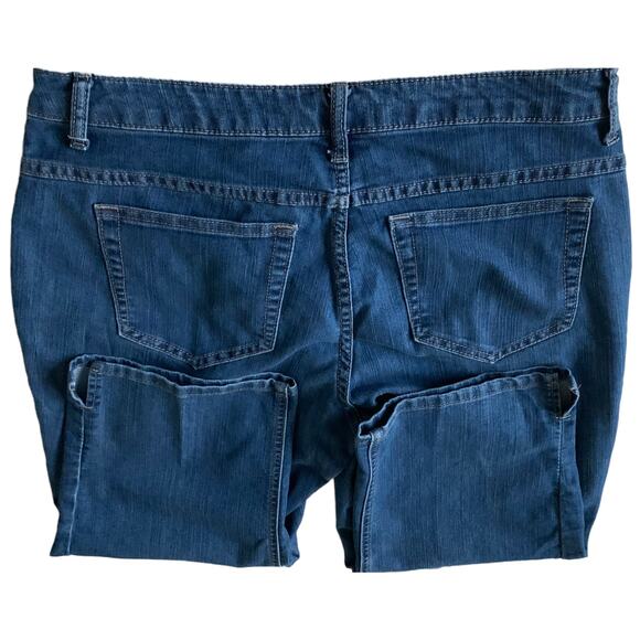 RIDERS BY LEE HIGH RISE CAPRI BLUE JEANS, WOMENS, M, DENIM BLUE BUTTON/ZIP CLOSE - Picture 6 of 11